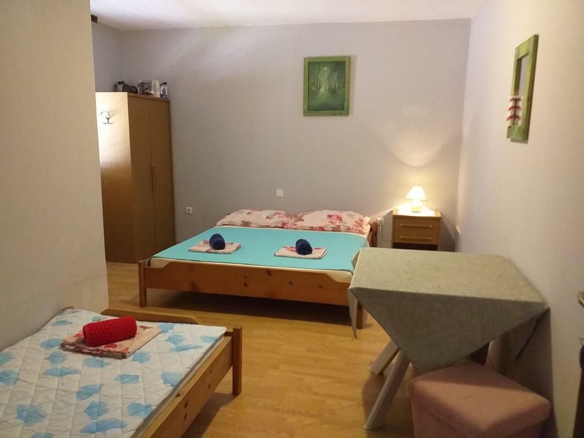 Apartments Vidic 오레비츠 외부 사진