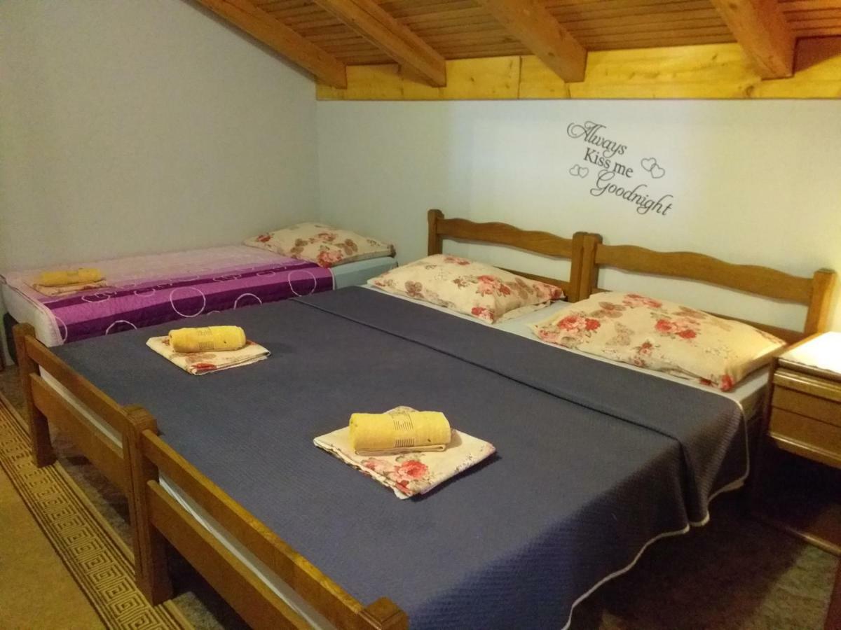 Apartments Vidic 오레비츠 외부 사진